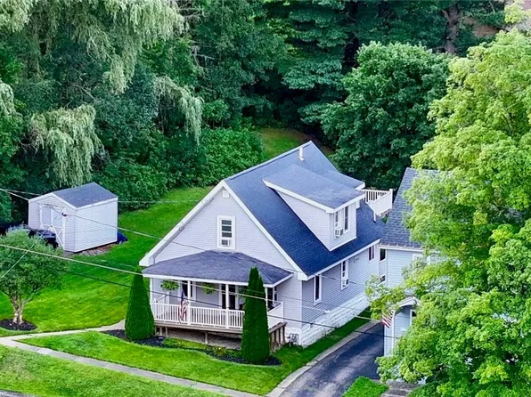 21 Race St, Bradford, PA 16701