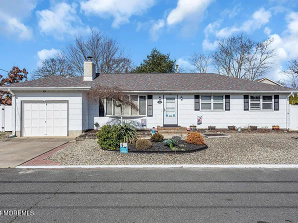 636 Mermaid Avenue, Beachwood, NJ 08722