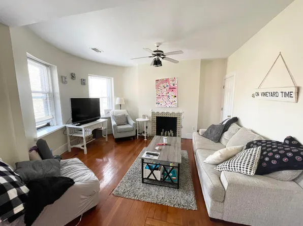 31 Linden Pl APT 1, Brookline, MA 02445
