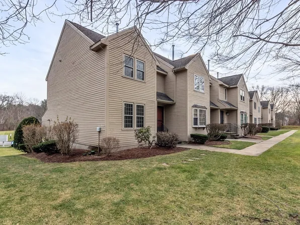 18 Quail Run #18, Tewksbury, MA 01876