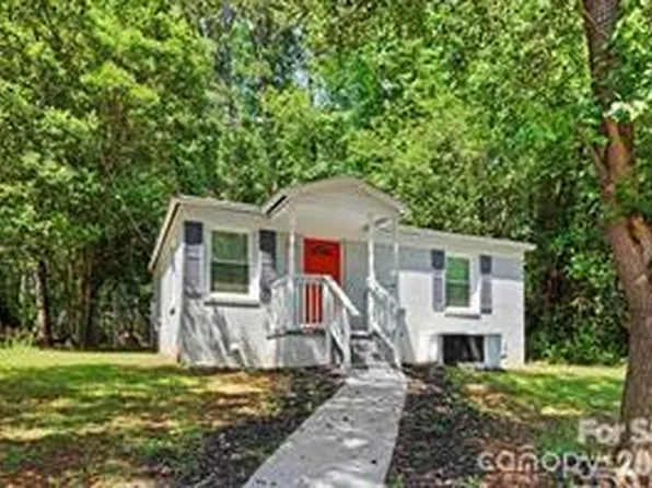 2516 Remington St, Charlotte, NC 28216