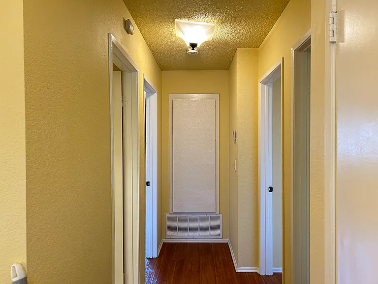 11683 Ramona Blvd — Photo 5