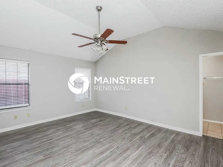 1024 Green Ridge Ter — Photo 10