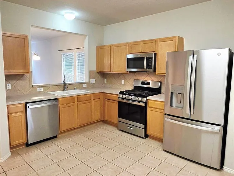 23611 Wildwood Green Way — Photo 9