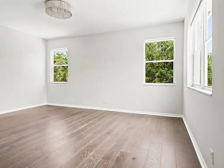 207 Isle Verde Way — Photo 41