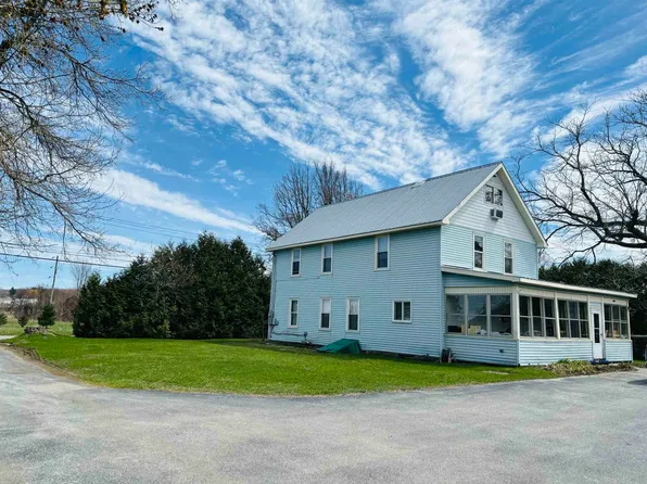 114 Lower Newton St, Saint Albans, VT 05478