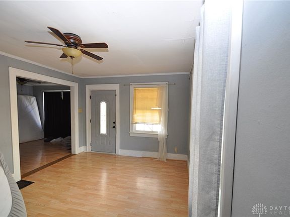4th image of 741 Washington Ave