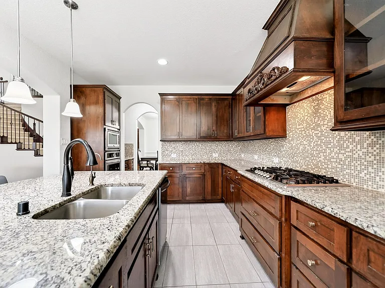 12305 Belmeade Dr — Photo 14