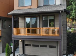 8400 130th Pl SE #B101, Newcastle, WA 98056