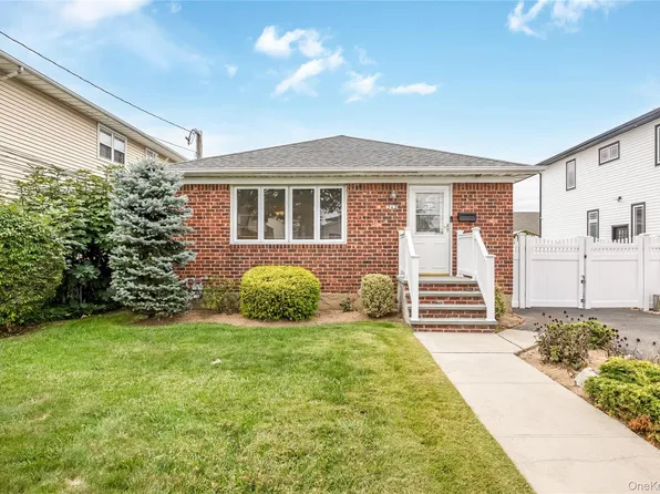 342 Lucille Avenue, Elmont, NY 11003