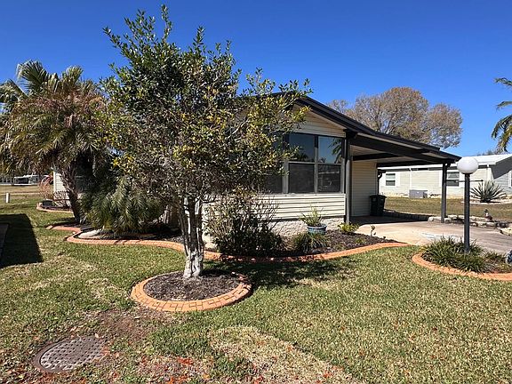 2nd image of 2702 S Flamingo Rd