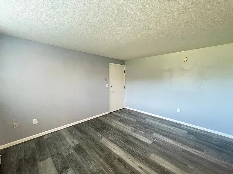 181 Loudon Rd #212 — Photo 7