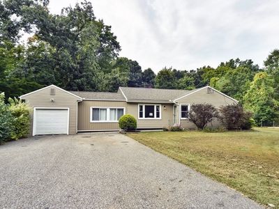 187 West St, Granby, MA, 01033