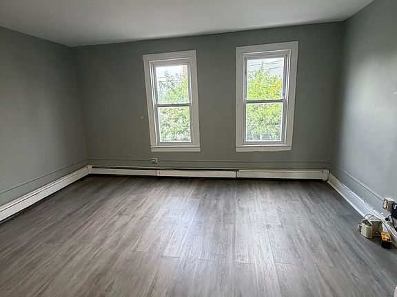 5th image of 10 Mitchell St APT 2