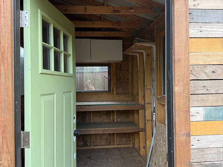 219 5th Ave — Photo 22