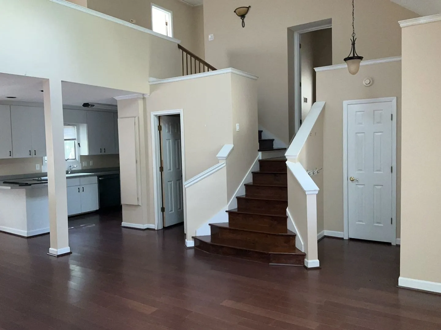 Village at Riverwalk 3bed/2.5 Bath — Photo 4