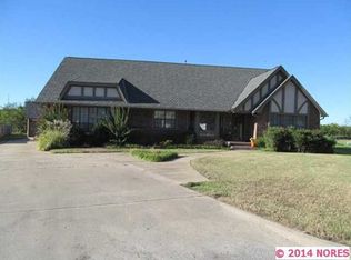 110 Quail Creek Ln, Skiatook, OK 74070
