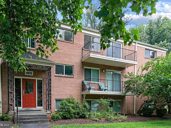 3rd image of 10626 Weymouth St APT 204