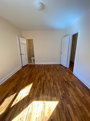 Rented by Kew Forest Realty Inc | media 6