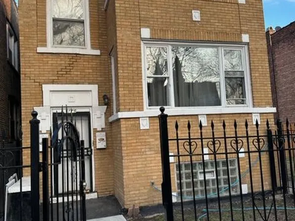 1119 N Harding Ave #2, Chicago, IL 60651