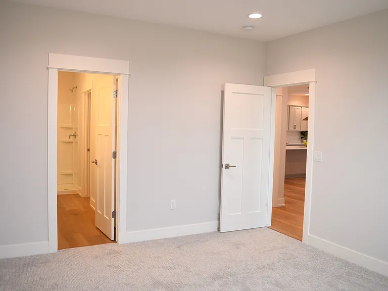 245 NW 3rd Ave — Photo 19