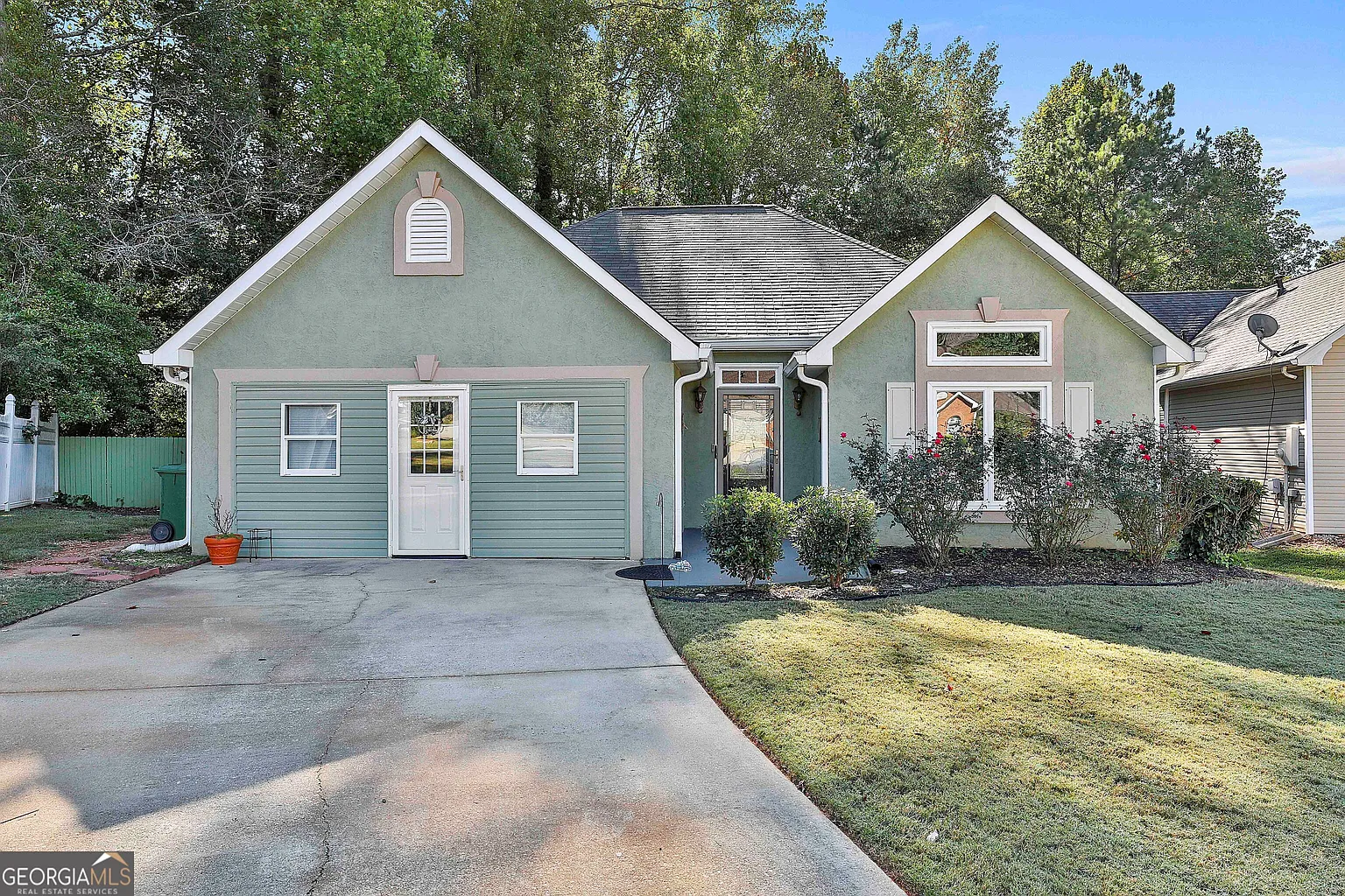 832 Ashton Pl photo 1