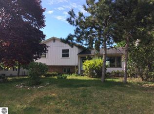 109 Mathison Rd, Traverse City, MI 49686