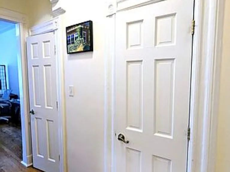 147 W 72nd St #4B — Photo 2