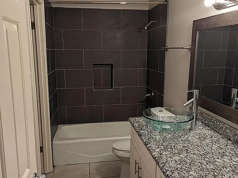 1318 Sharlo Ave — Photo 3