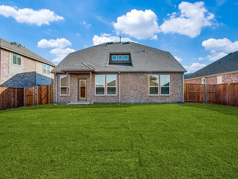 1237 Sharp St — Photo 18