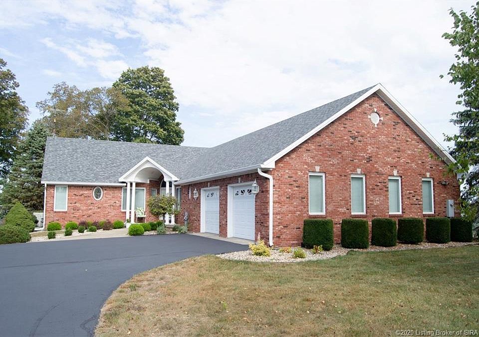 1st image of 2983 S River Bluff Dr