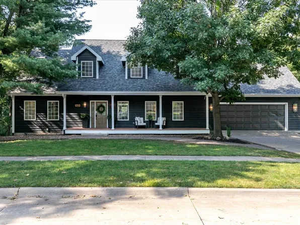2506 Scholte St, Pella, IA 50219
