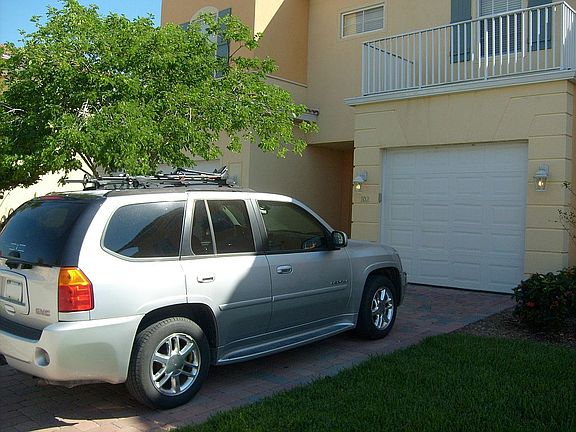 Garage/Off-street parking