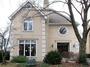 214 S Monroe St, Hinsdale, IL