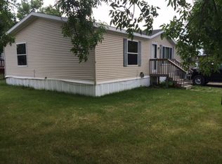 4599 Domingo Rd S, Fargo, ND 58103