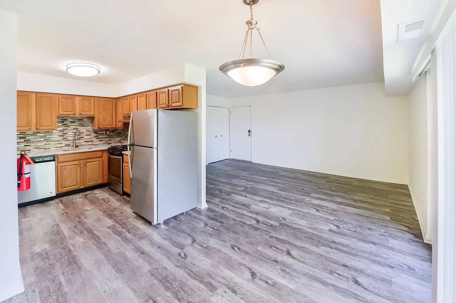 Chesterfield Apartment Homes — Photo 3