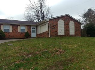 1348 Canonero Dr, Lexington, KY 40517