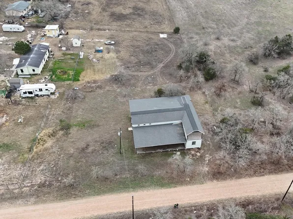 Jones Rd, Cedar Creek, TX 78612
