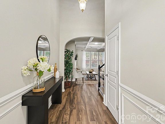 5th image of 5955 Pale Moss Ln