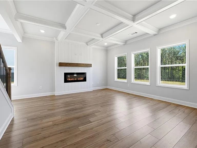 176 Brant Cir — Photo 6