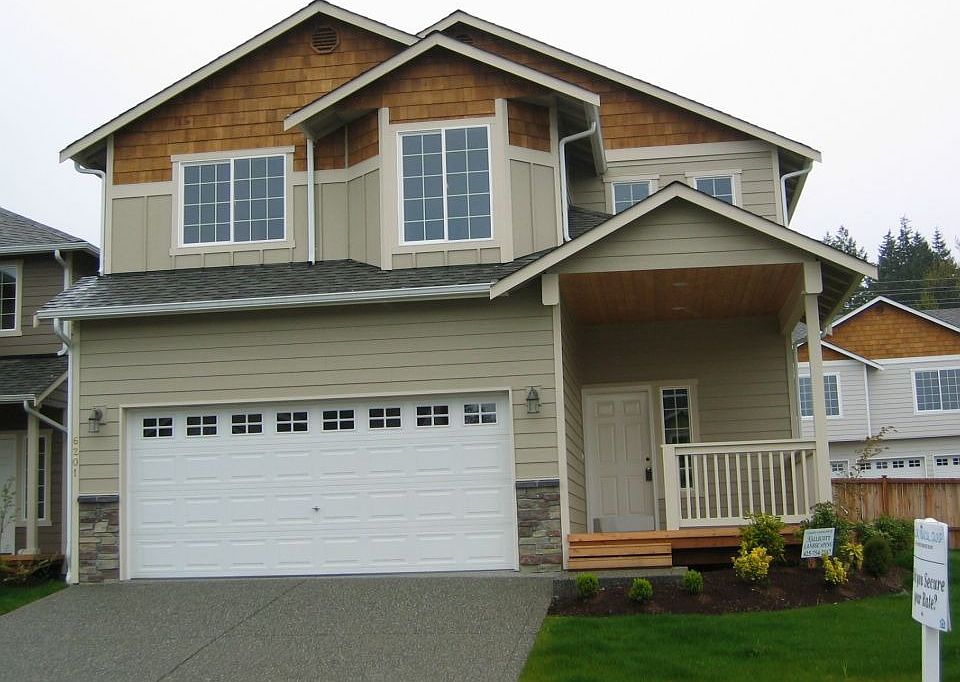 Great Home with Desirable Floorplan!