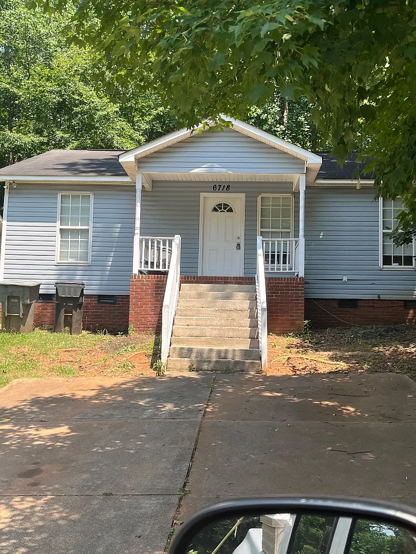 6718 Rockwell Blvd — Photo 4