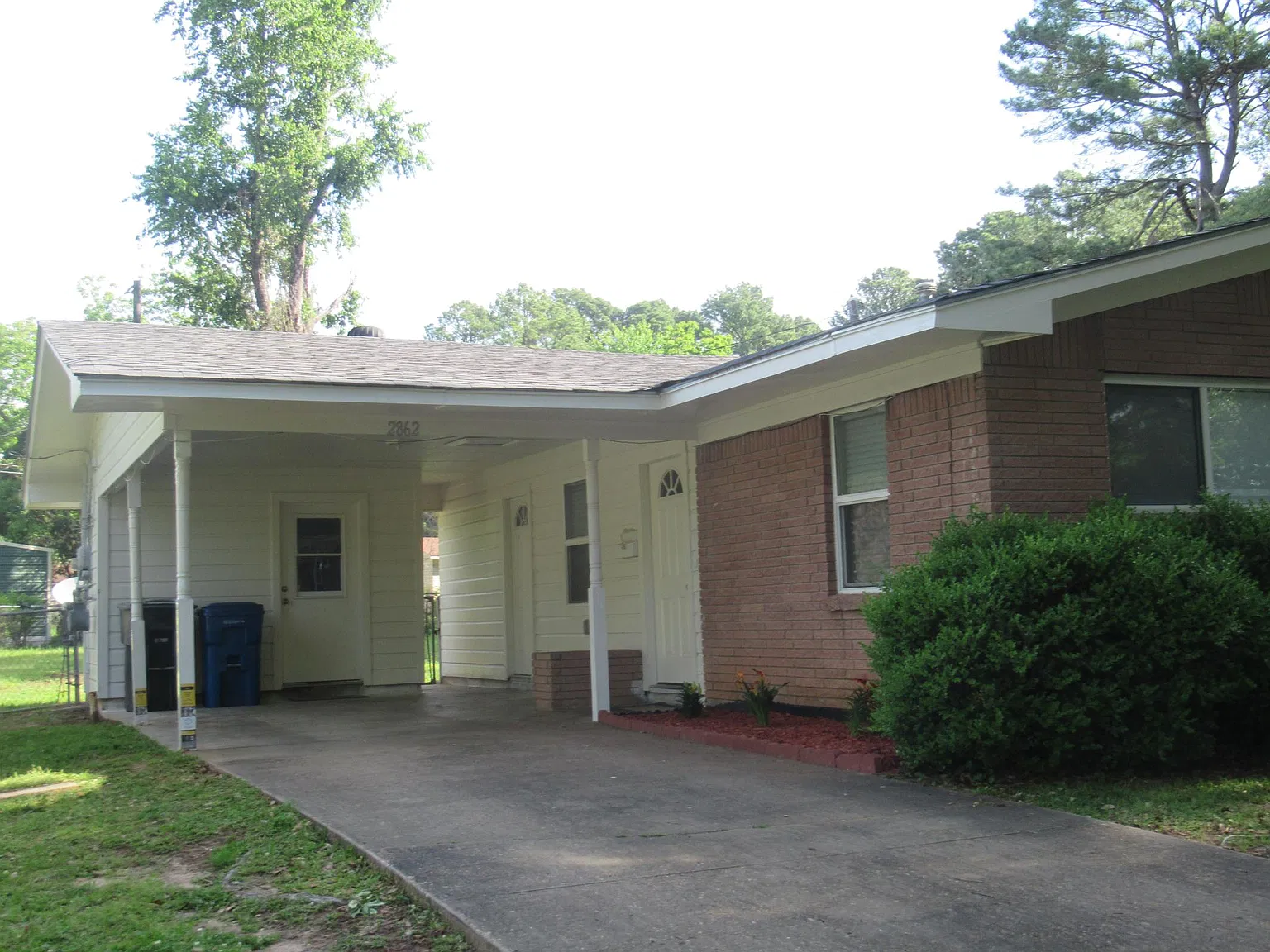 3 bed, 1146 sqft, $1,200 — Photo 1