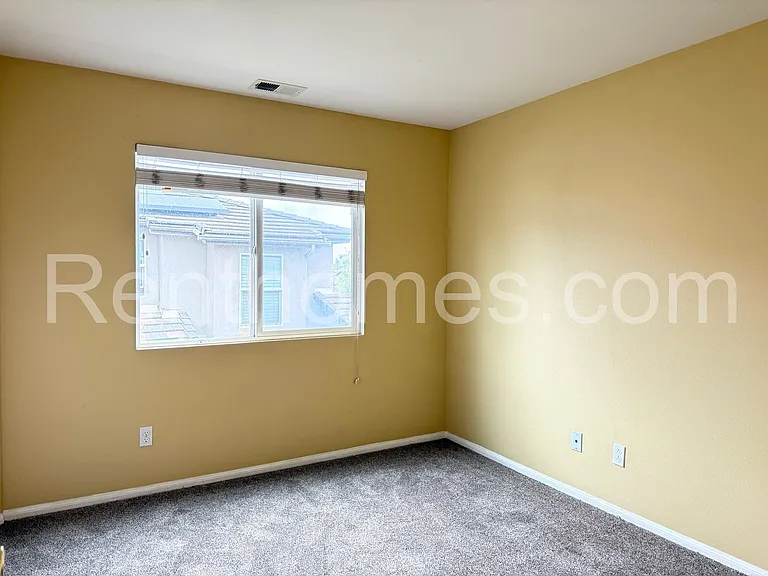 1539 Quiet Trail Dr — Photo 17