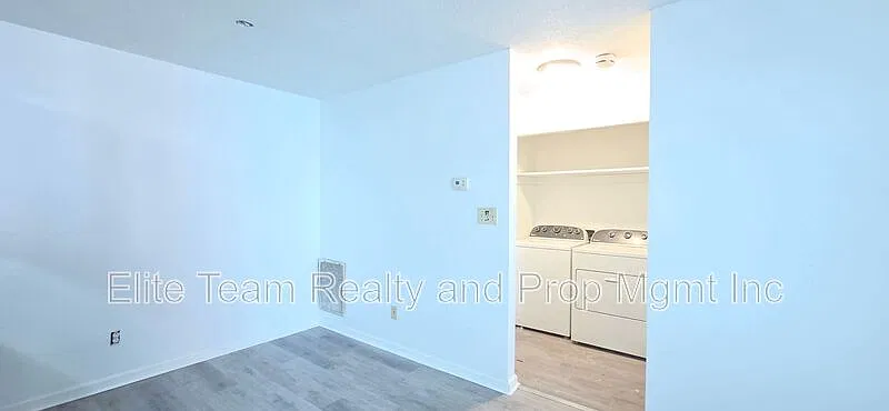 2 bed, 2.0 bath, 1050 sqft, $1,650 — Photo 2