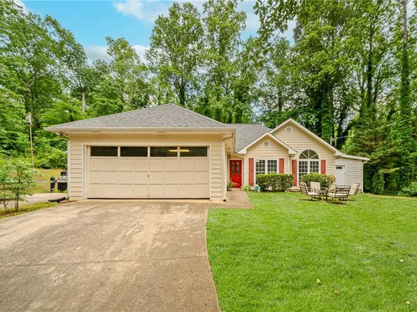 2920 Ridge Ct, Cumming, GA 30041