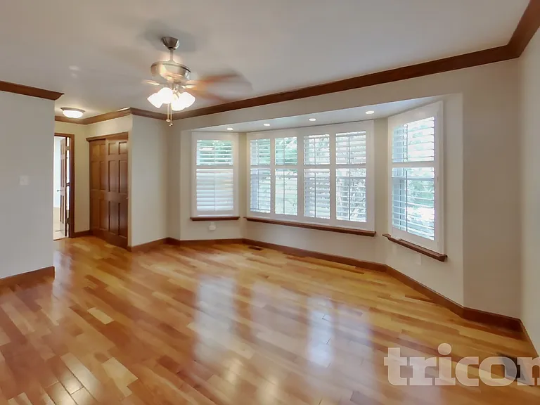 1502 Rosewood Terrace Dr — Photo 6