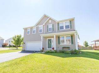 475 Brookhaven Trl, Pingree Grove, IL 60140