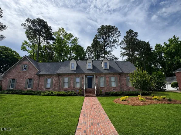 209 Ashmore Ln, Rocky Mount, NC 27804