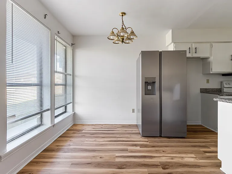 1st Floor 2 Bedroom / 2 Bath - Dining Room
